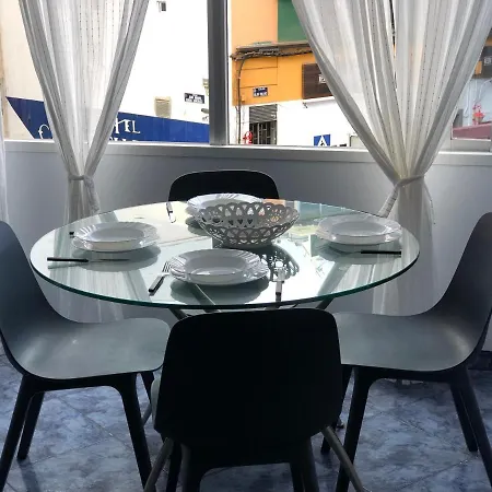 110 Square Meters, 5 Min Of All-best Area Of Palmas * Las Palmas de Gran Canaria